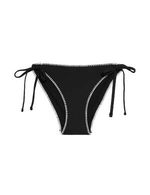 marksandspencer_Leto2024_SwimwearSS24_T52_0990L_bikini kalhotky s kontrastnim lemem_cerna_499Kc.jpg